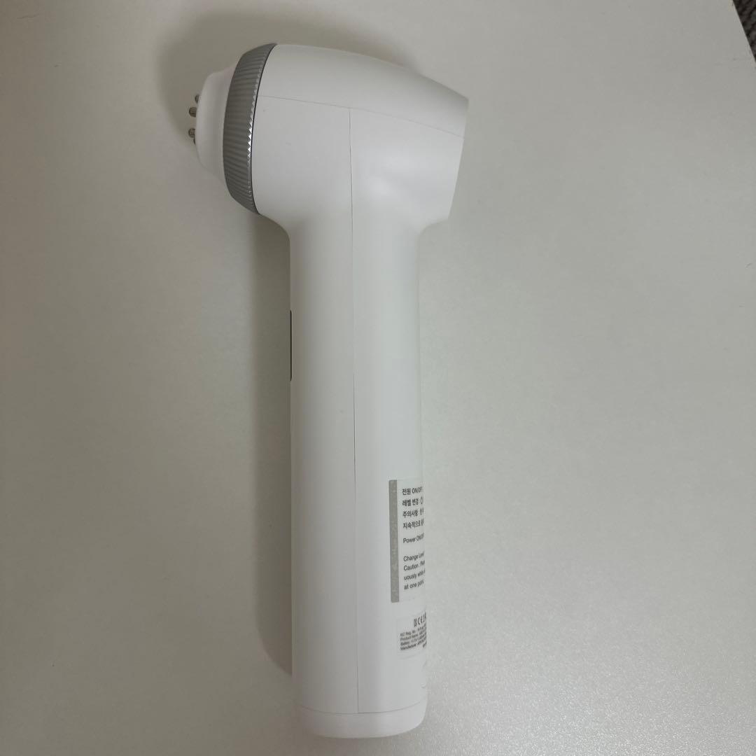 medicube AGEーR ウルトラチューン 美顔器