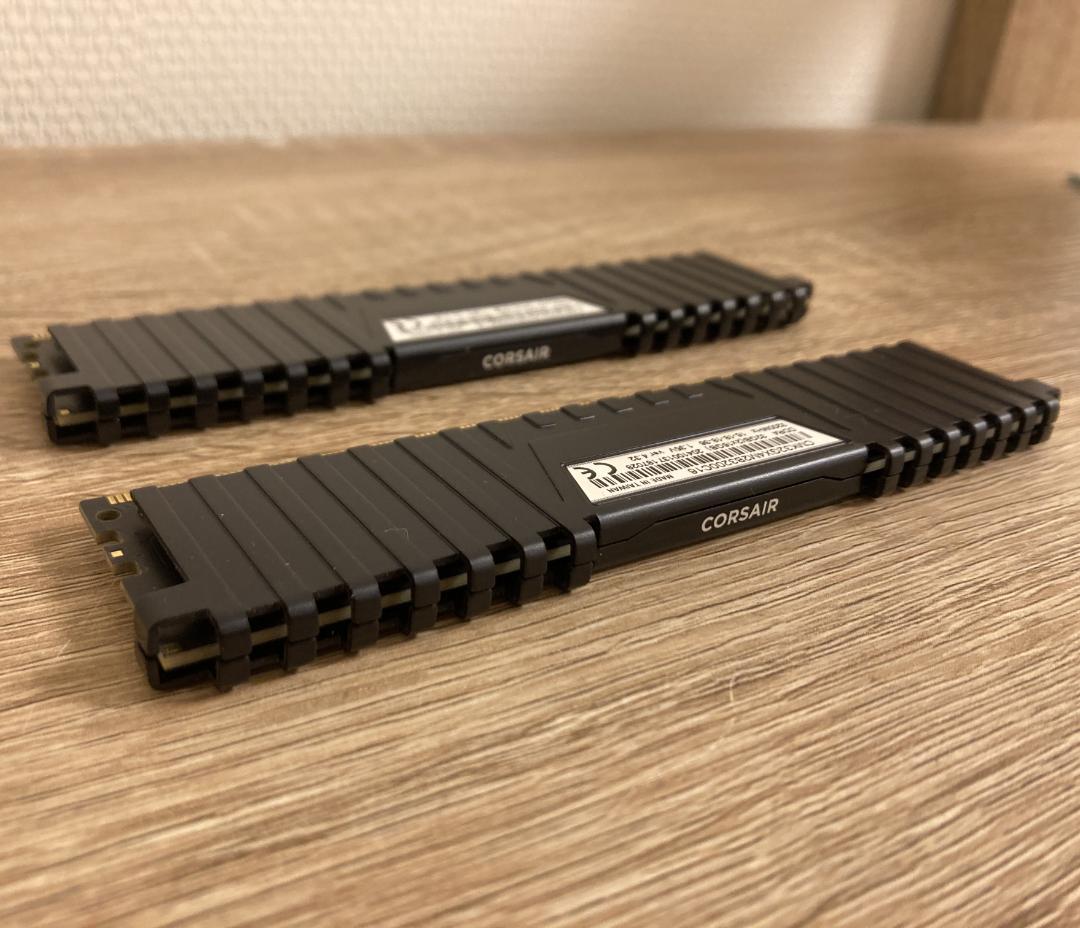 【動作保証付き】Corsair　DDR4-3200　32GB（16GB×2枚）