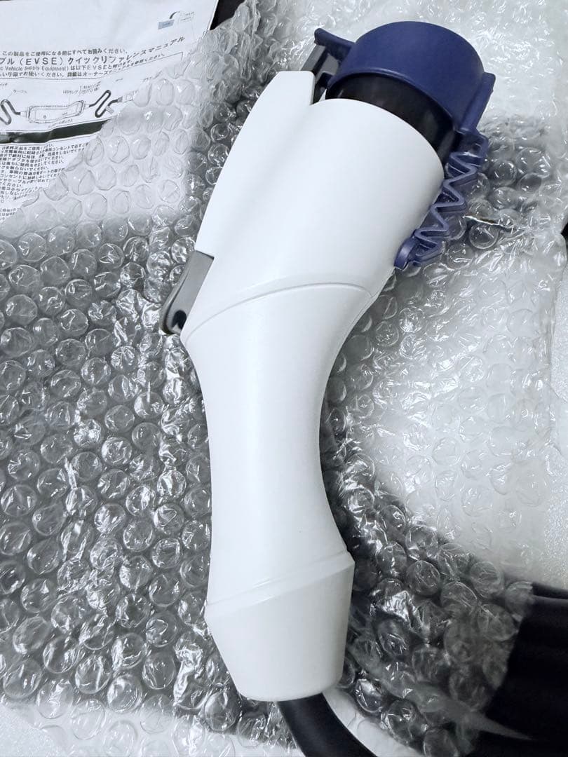 新ロゴタイプ　現行機種　日産リーフ充電ケーブル　 6WX0A 623