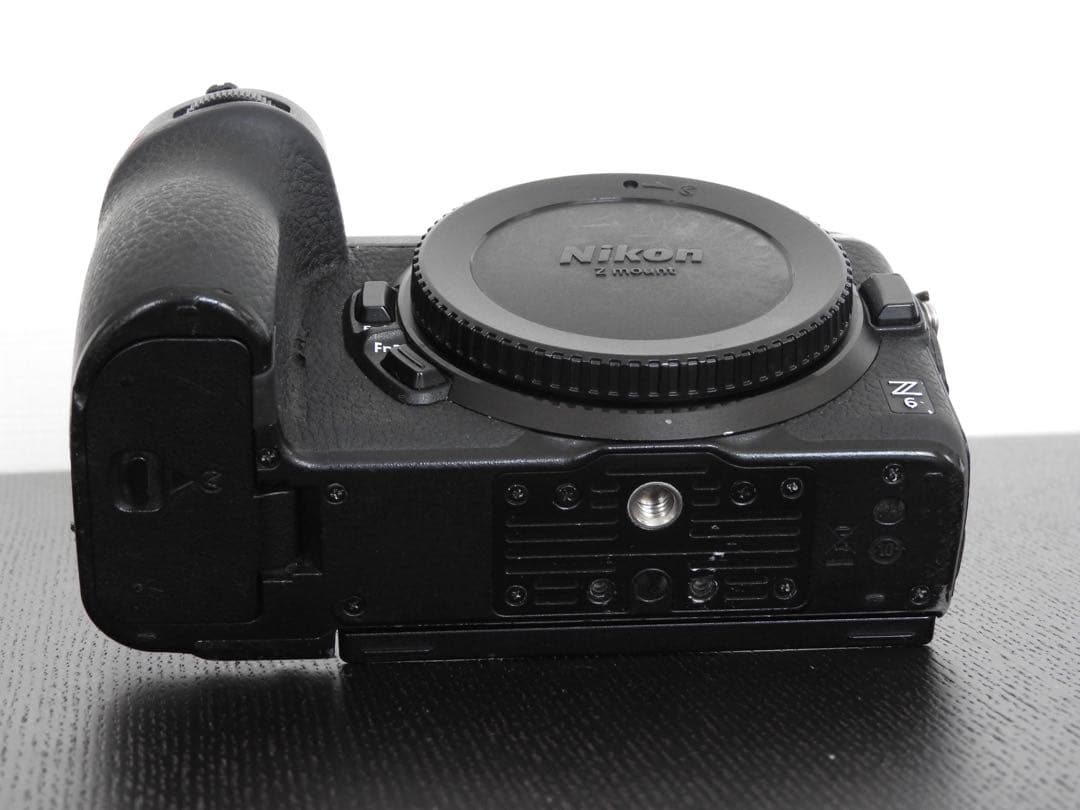 Nikon Z 6 ニコン ミラーレス一眼カメラ ボディ 動作確認済み 黒