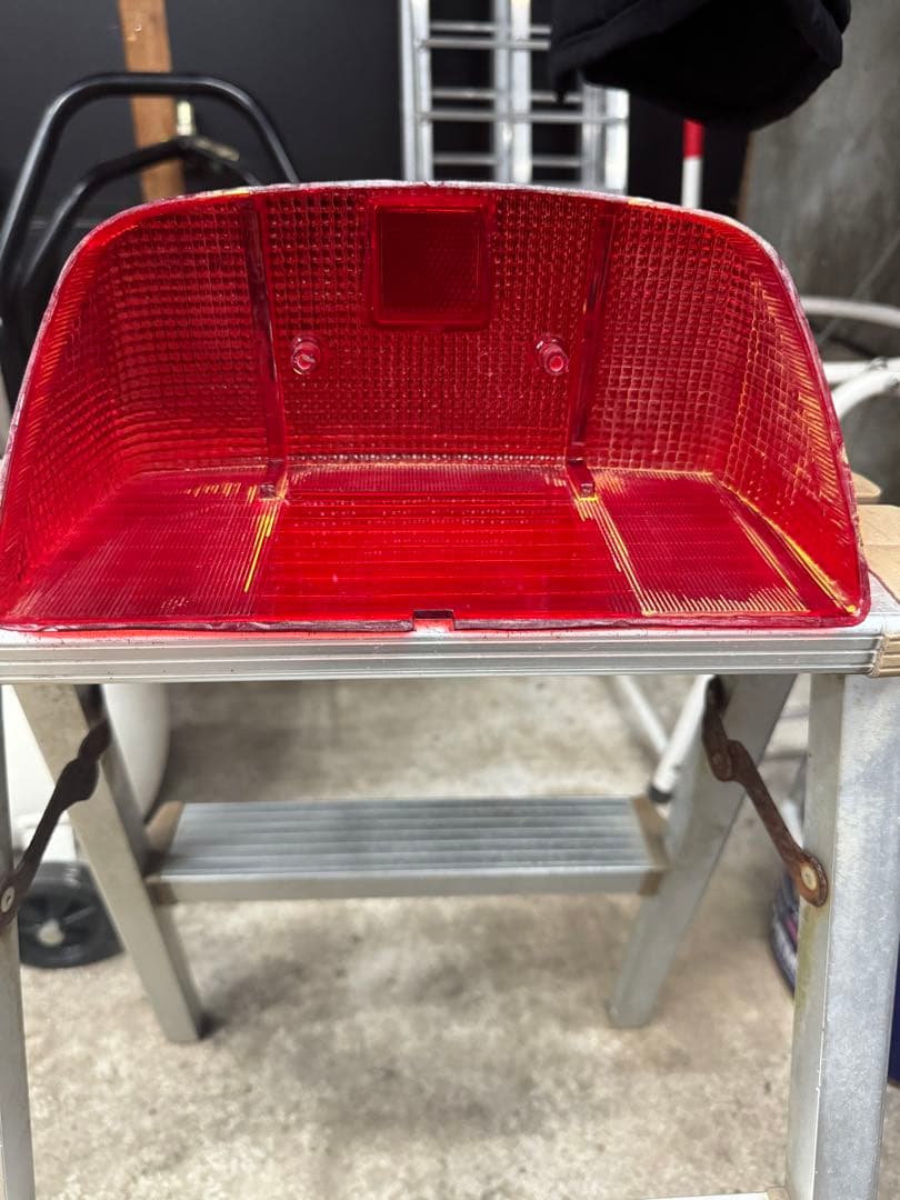 CBX400F テールレンズ レッド 赤 本物