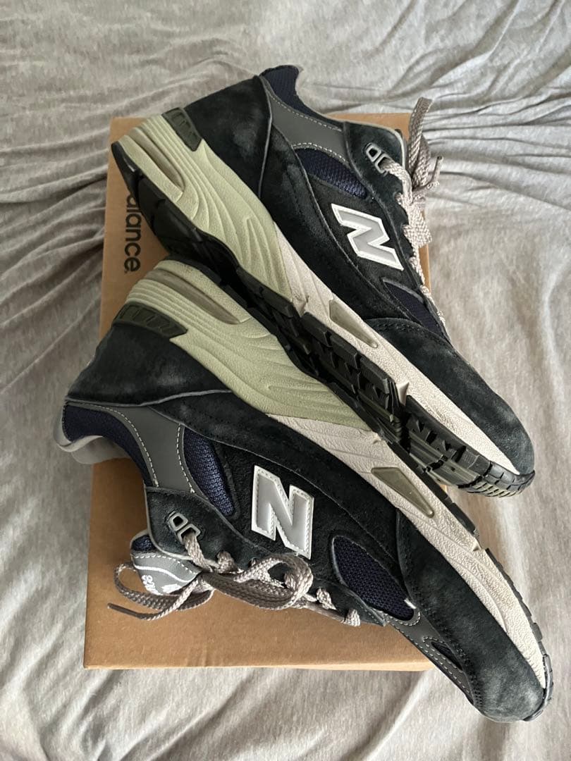 靴 newbalance m991NV