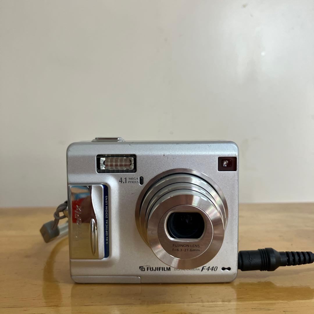 Fujifilm F440 デジタルカメラ