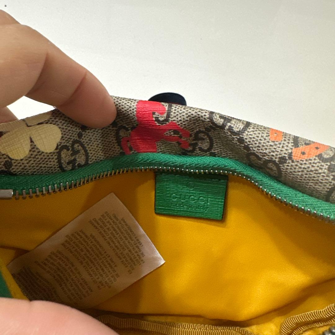 GUCCI カラフル花柄 ボディバッグ