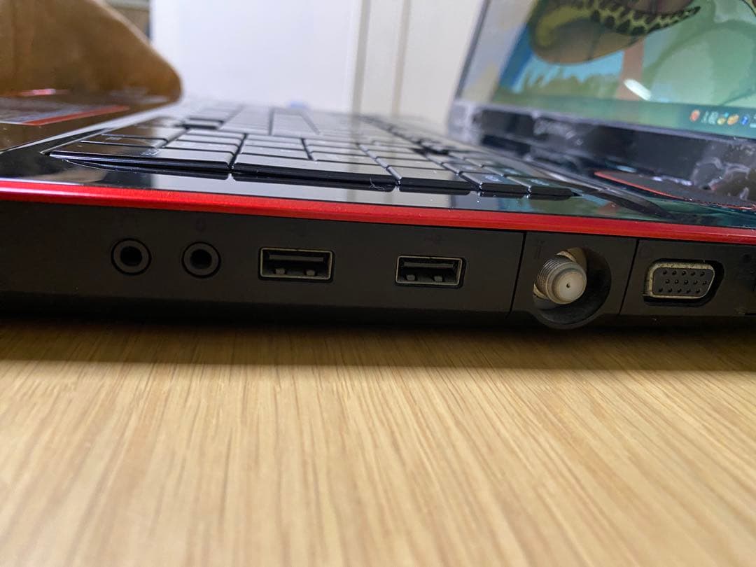 【美品】dynabook Qosmio G60/97K 液晶15.6インチ