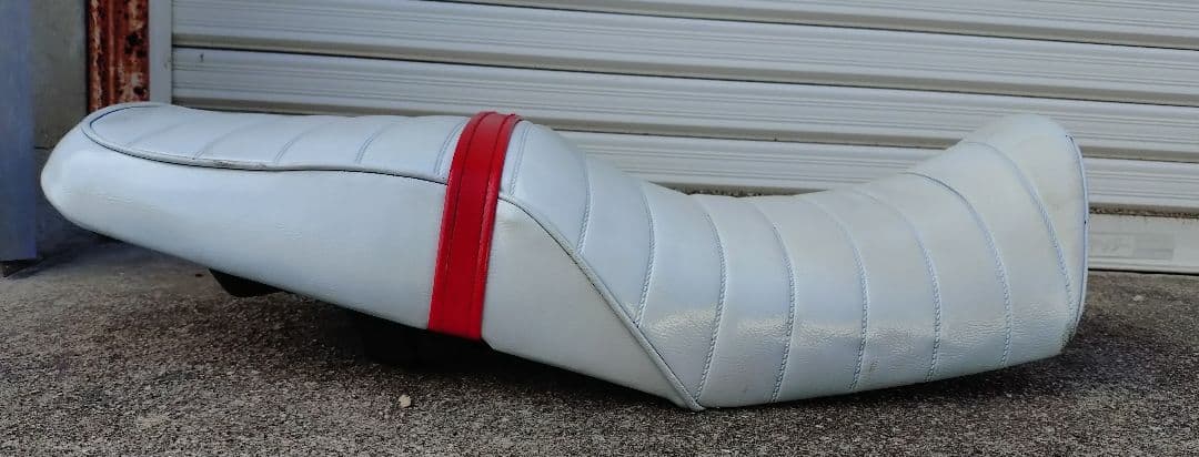 タックロールシート　シート CB400SF NC31