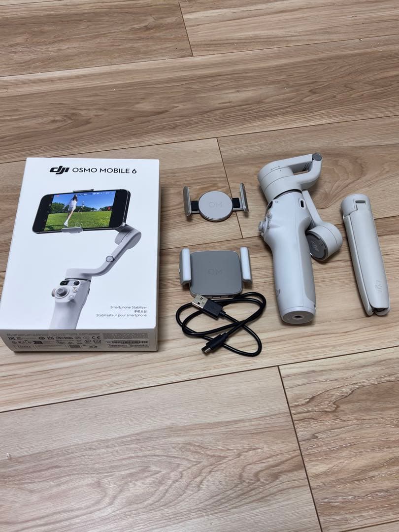 スマホアクセサリー dji OSMO MOBILE 6 FILL LIGHT P CLAMP