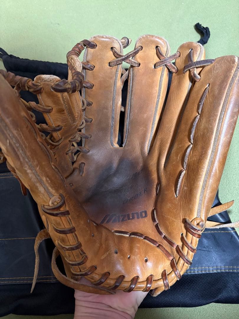 Mizuno Pro 硬式グローブ 茶色 専用バッグ付き