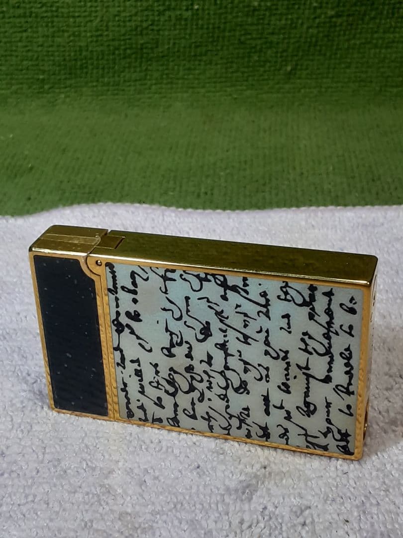 Chapado en Laton 手書き風デザイン Lxw デュポンの音