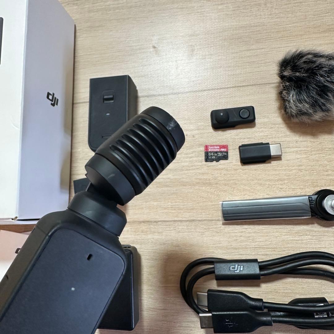 【美品】DJI OSMO Pocket 2 CREATOR COMBOおまけ付き