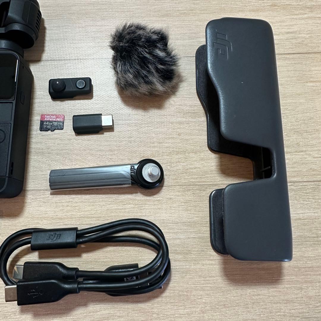 【美品】DJI OSMO Pocket 2 CREATOR COMBOおまけ付き