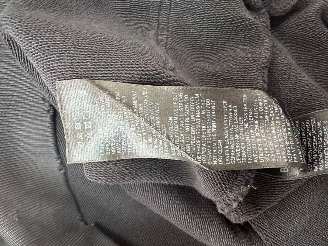 BALENCIAGA ブラック パーカー ユニセックス