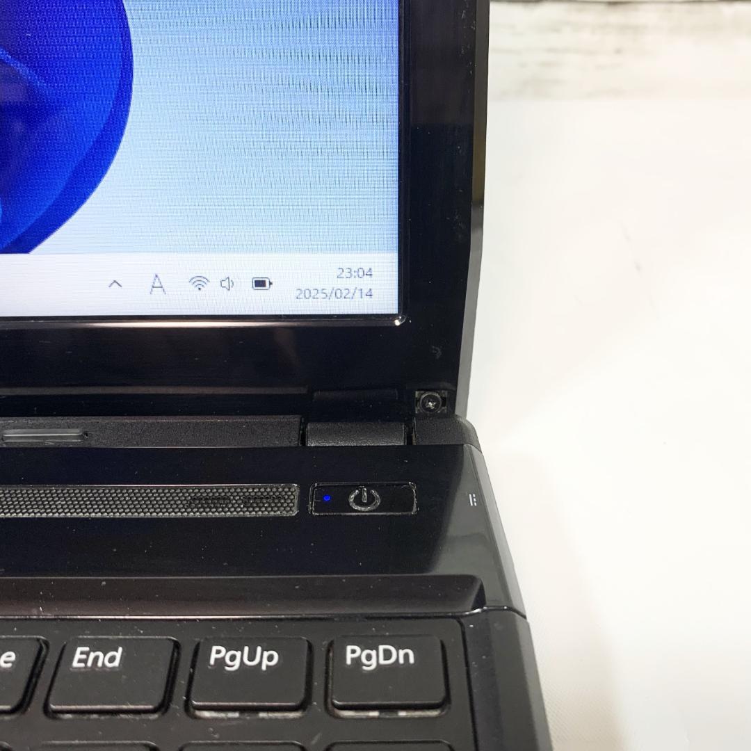 【匿名配送】ノートパソコン／黒　Windows11　 Webカメラ／オフィス付き