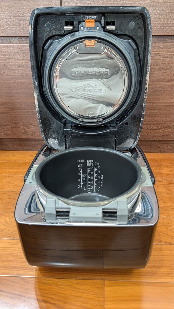 象印　炊飯器 炎舞炊き NW-KB18 10合炊き　一升炊き