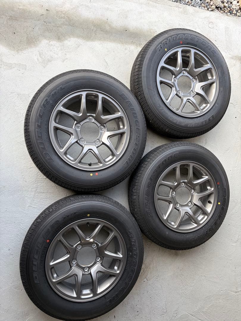 ジムニー 純正16インチタイヤホイールセット4本　25年製造　新車外し