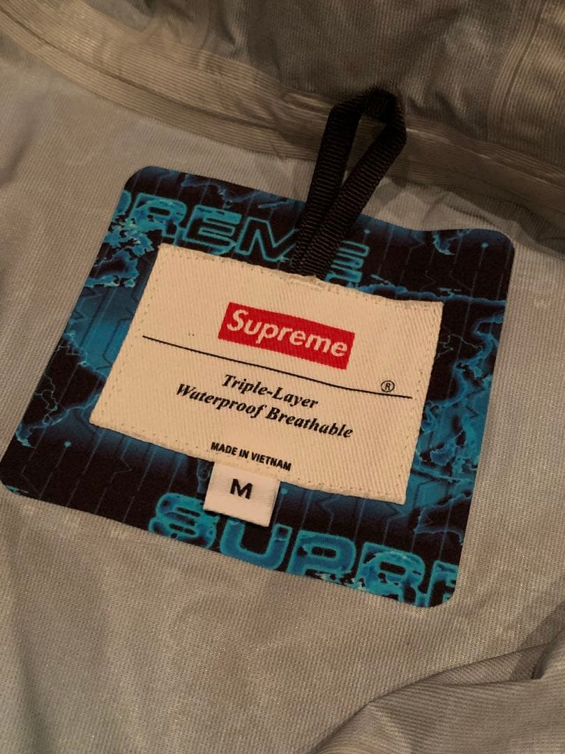 Supreme シュプリーム ワールドフェイマステープドシーム プルオーバー