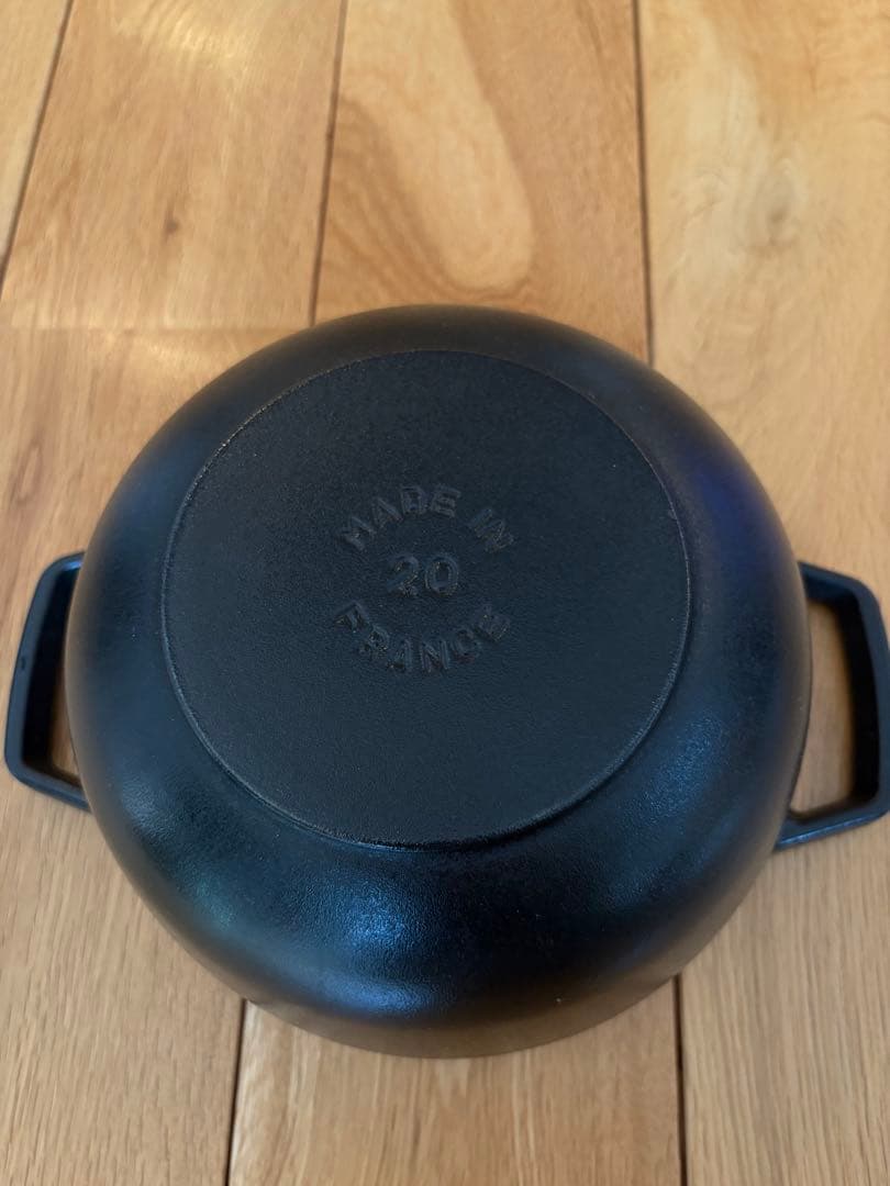 ストウブ　ワナベL 20cm ブラック　STAUB WA-NABE