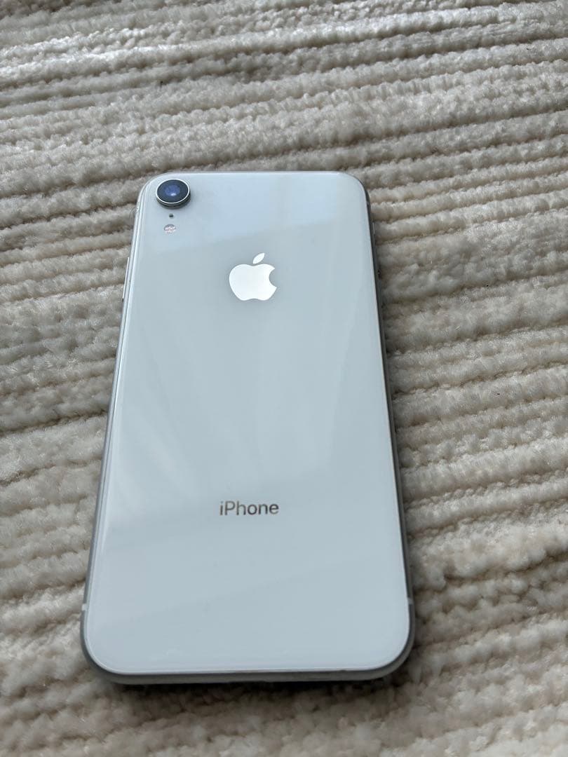 【MNJ様】iPhone XR ホワイト　128GB