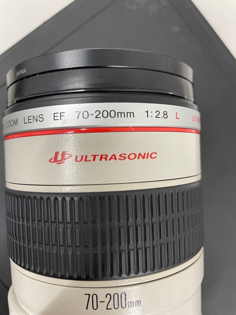 CanonEF 70-200mm f/2.8 L USM ズームレンズおまけ付き