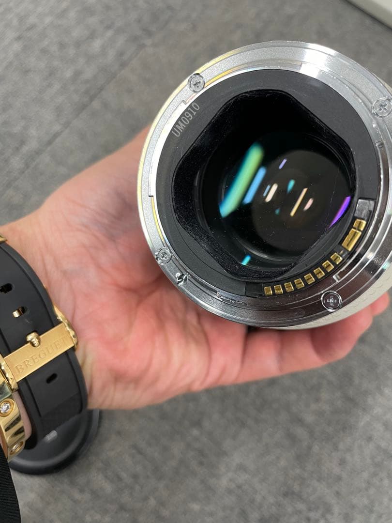 CanonEF 70-200mm f/2.8 L USM ズームレンズおまけ付き