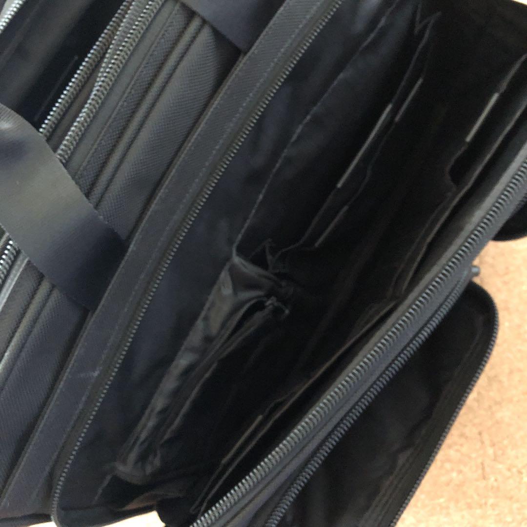 TUMI トゥミ　ビジネスバッグ　キャリー付き　キャリーケース