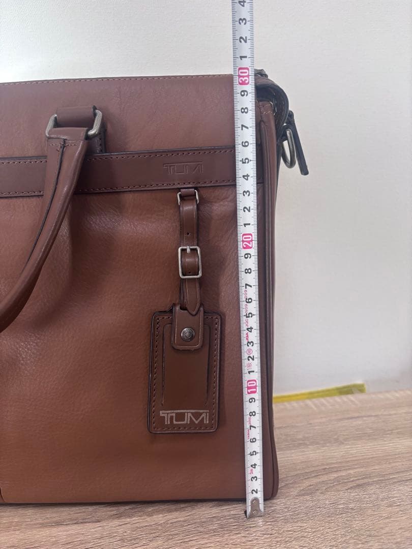TUMI ブラウンレザー ビジネスバック　メンズ　トゥミ