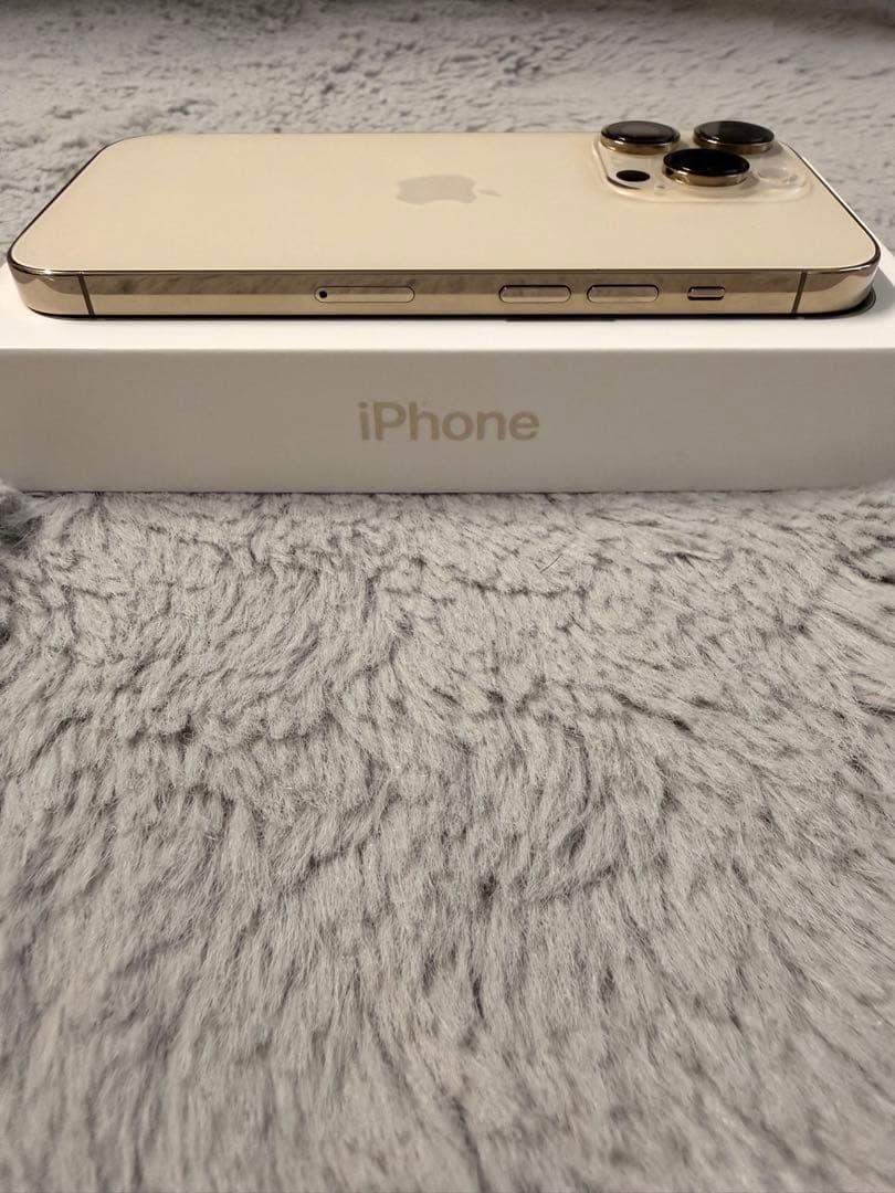 輝*き様 ［美品］Apple iPhone 14 Pro ゴールド 本体128G