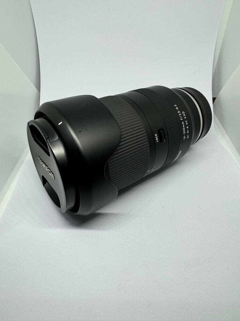 タムロン 18-300mm F3.5-6.3 Di II