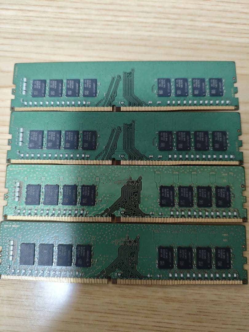 SAMSUNG DDR4 16G×4個　合計64G 動作確認　デスクトップ用