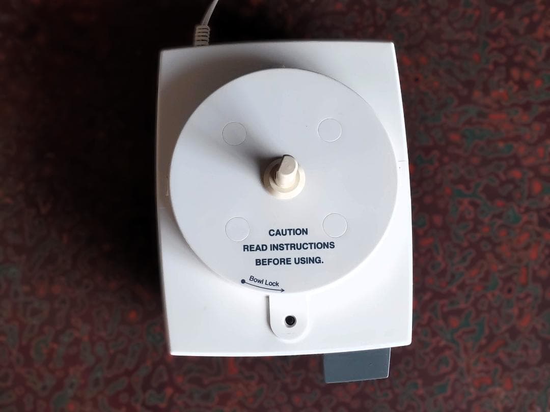 フードプロセッサー クイジナート DLC-10PLUS, 4mmスライサー付き