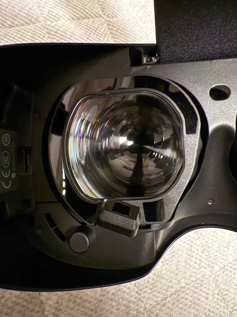 VIVE Focus Vision＋ストリーミングキット＋フェイシャルトラッカー