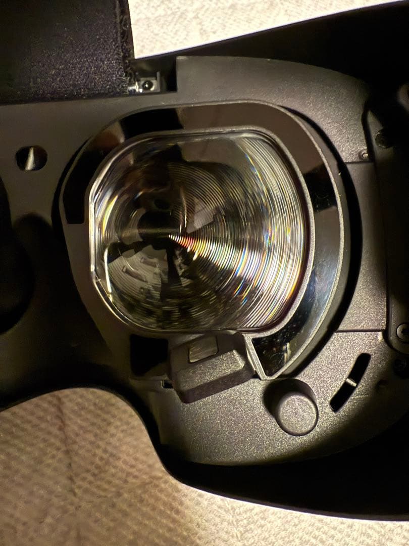 VIVE Focus Vision＋ストリーミングキット＋フェイシャルトラッカー