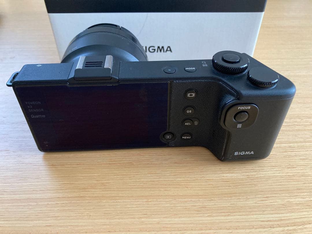 シグマ　SIGMA dp2 Quattro