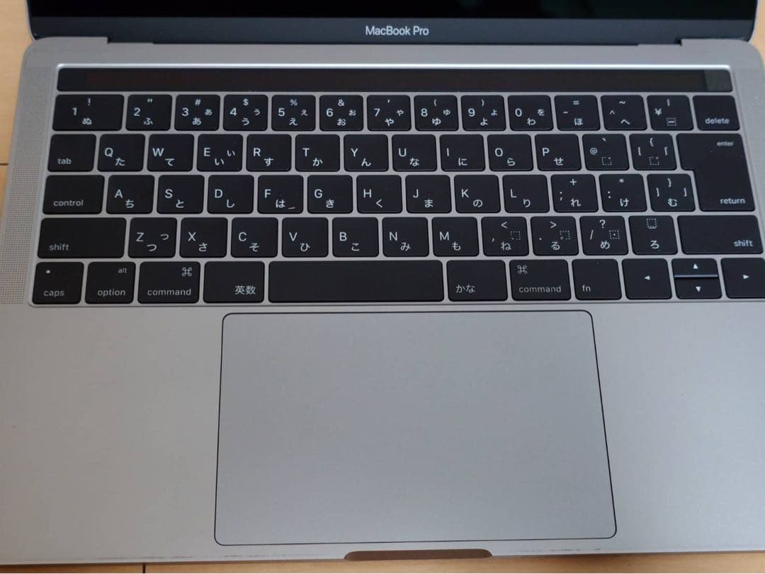 d*7様 MacBook Pro13インチ A1706