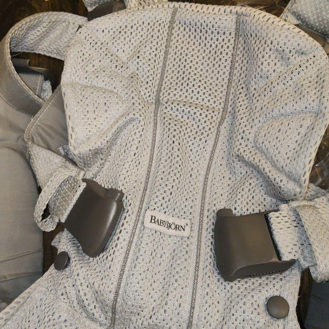 【美品】BABYBJORN ONEKAI Air ワンカイエアー シルバー