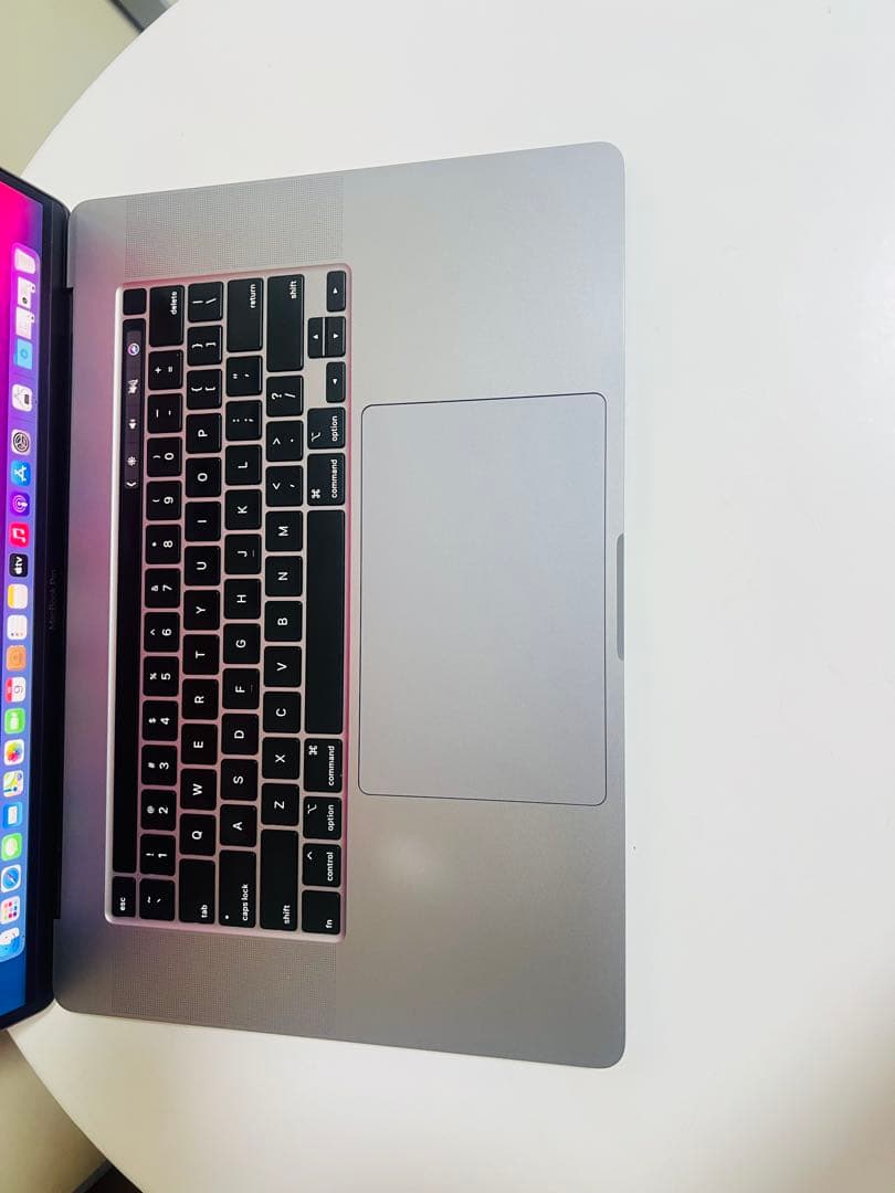 Macbook Pro 2019 16インチ i7/16GB/512GB