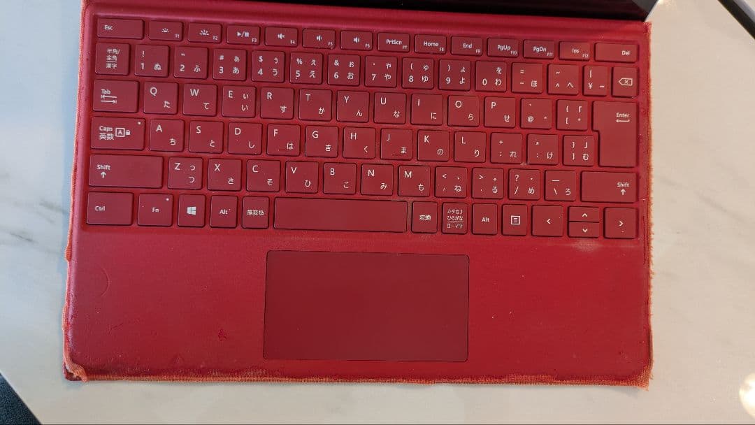 Surface Pro 4 m3 キーボード難あり