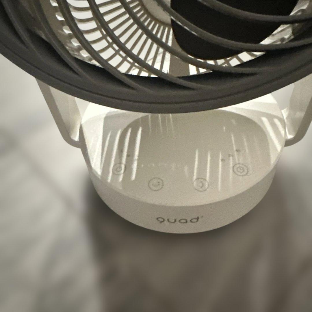 quad ハンドル付きサーキュレーター ホワイト