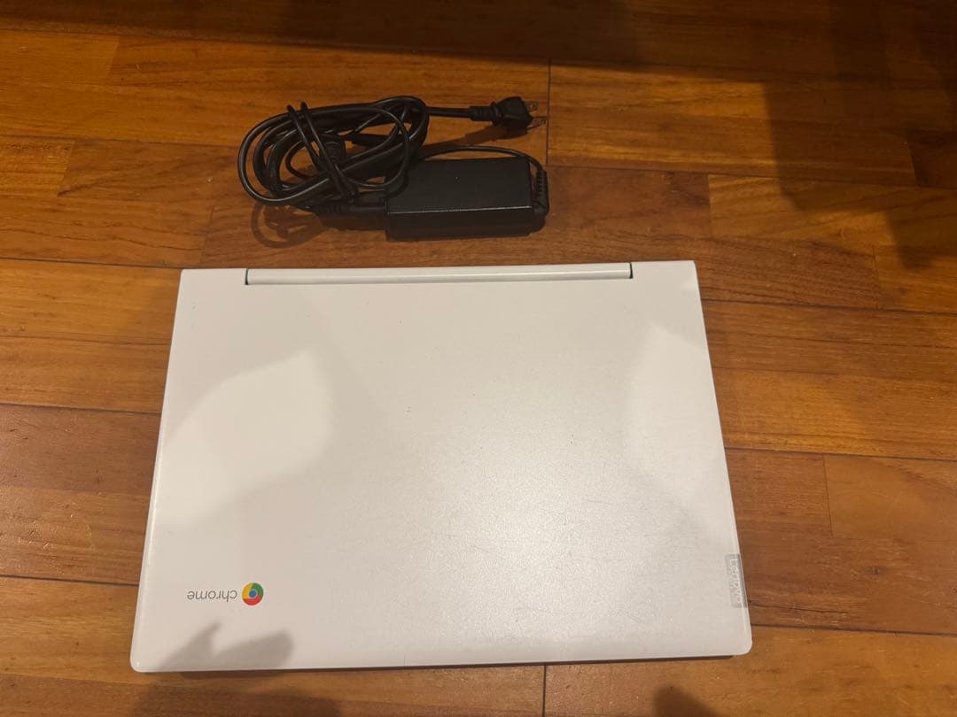Lenovo Chromebook c330ホワイト 32GB
