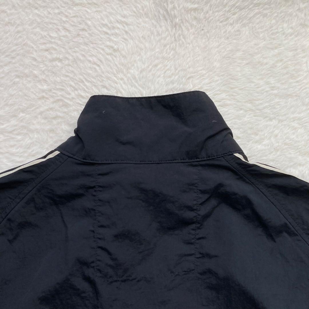 ✨美品 フレッドペリー　ハーフジッププルオーバー　センターロゴ刺繍　ブラック　黒