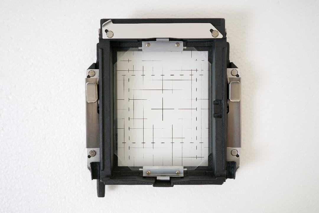 ジナー　ビューカメラ用　ピンントガラス兼フイルムホルダー　スイス製