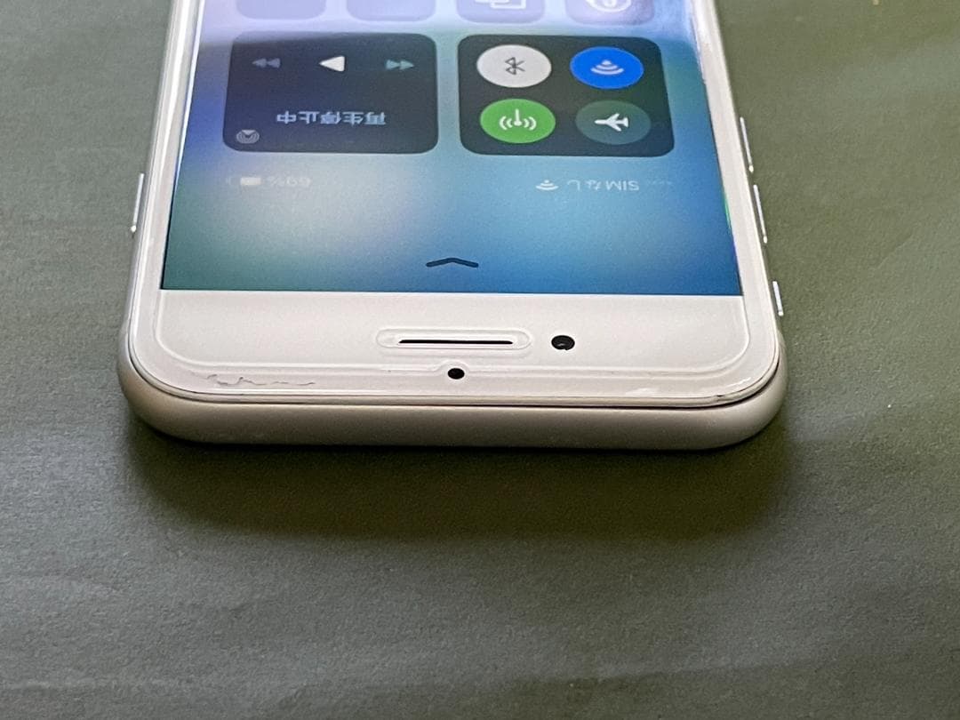 iPhone8 64GB シルバーのSIMフリー