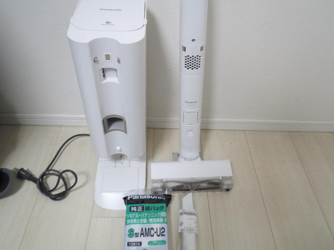 セパレート型コードレススティック掃除機 MC-NS10K-W