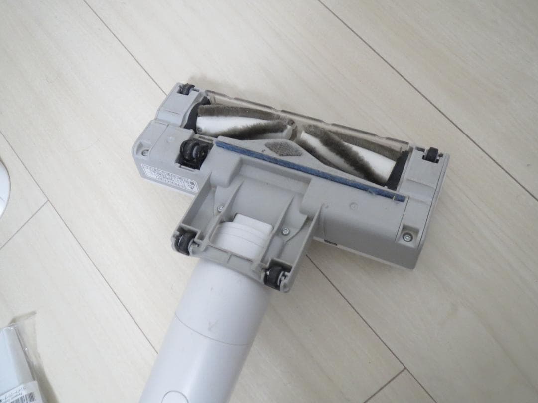 セパレート型コードレススティック掃除機 MC-NS10K-W