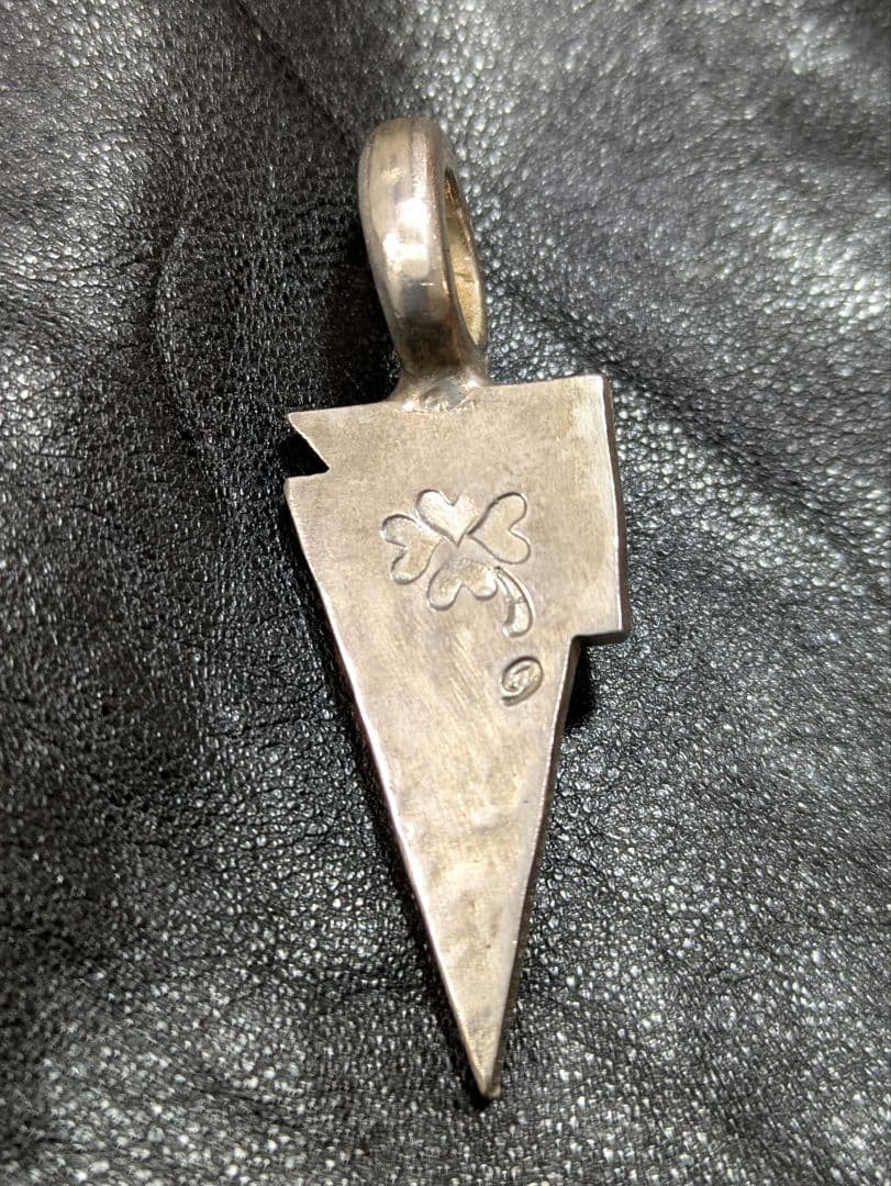 Stop. Light ストップライト