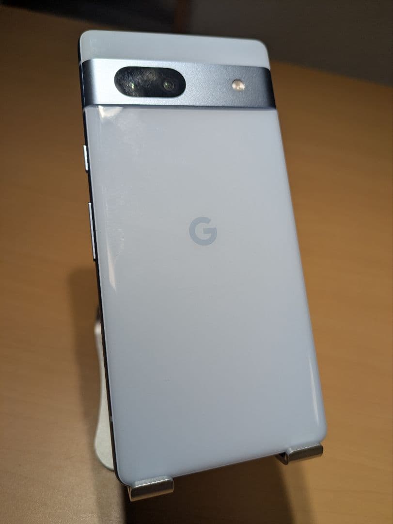 Google Pixel7a docomo 画面割れ有り 利用制限〇