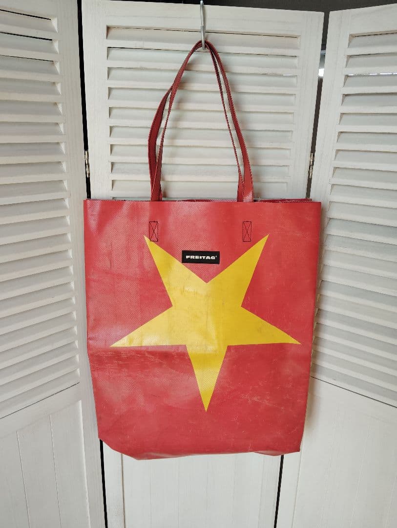 【美品】FREITAG フライターグ 赤 黄色 星 トートバッグ