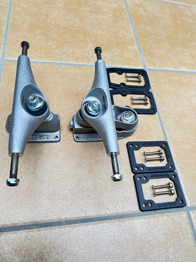 新品 carver カーバー c7 トラック サーフスケート スケボー 正規品