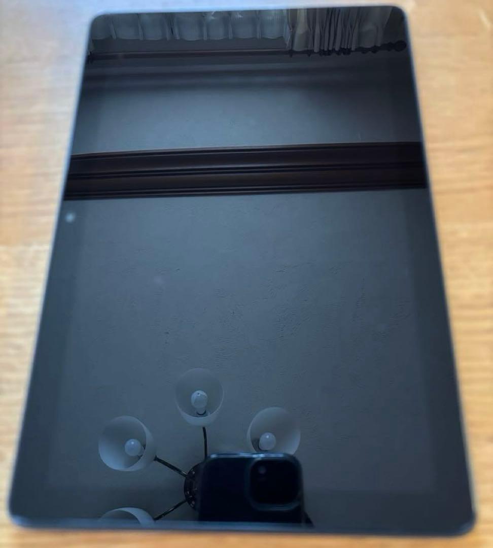 Fire HD 10 Plus (第11世代) タブレッ32GB本体　カバー付き