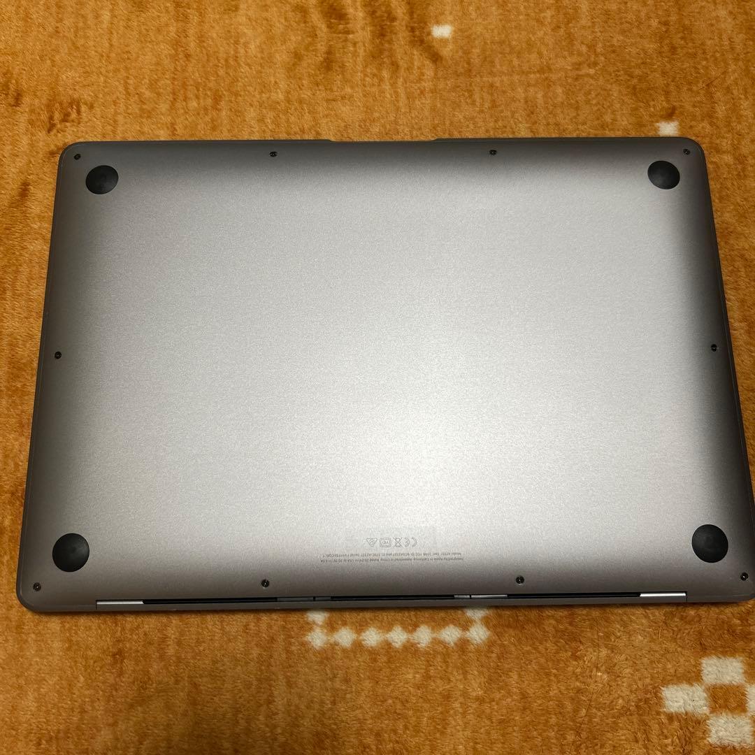 美品MacBook Air 2020 A2337 M1 メモリ16/500GB
